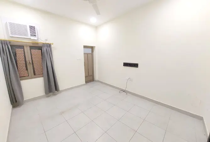 56008048 - Property Image 2