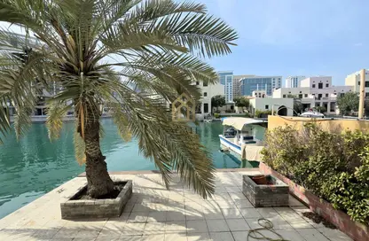 Villa - 3 Bedrooms - 5 Bathrooms for sale in Al Marsa Floating City - Amwaj Islands - Muharraq Governorate