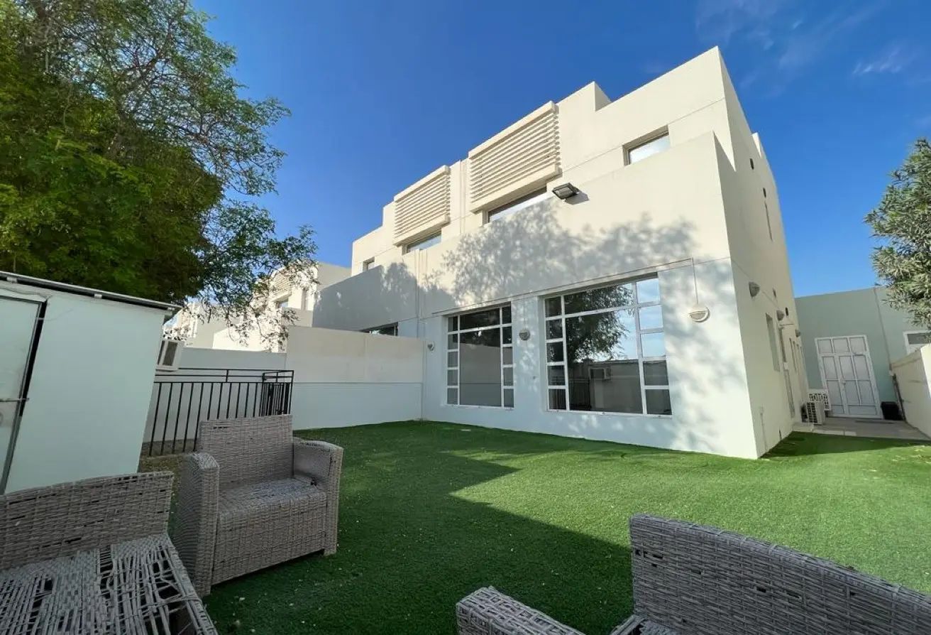 57521105 - Property Main Image