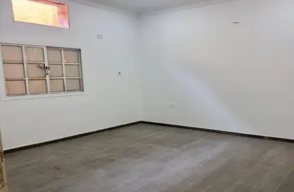 تاون هاوس - 6 غرف نوم - 6 حمامات للبيع في المحرق - المحرق