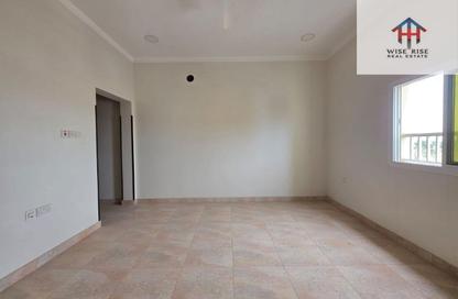 Apartment - 2 Bedrooms - 2 Bathrooms for rent in Busaiteen - Muharraq Governorate