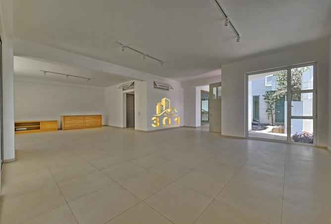 57095093 - Property Image 2