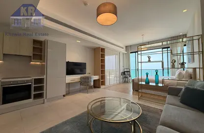 Apartment - 1 Bathroom for rent in Reef Island - Capital Governorate