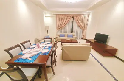Apartment - 3 Bedrooms - 3 Bathrooms for rent in Al Juffair - Capital Governorate
