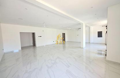 Compound - 3 - 3 for rent in Jannusan - Northern Governorate