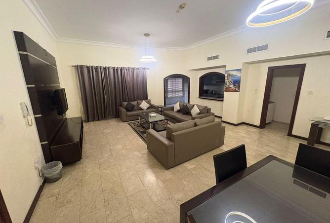 998855 - Property Image 3