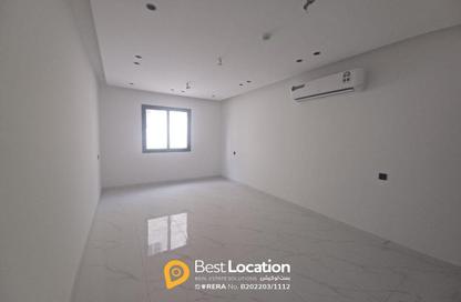 Apartment - 5 Bedrooms - 4 Bathrooms for sale in Al Bahair - Riffa - Southern Governorate