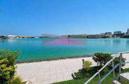 Villa - 5 - 6 for sale in Amwaj Avenue - Amwaj Islands - Muharraq Governorate