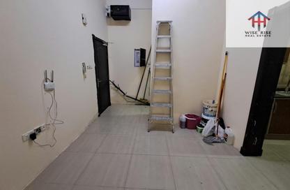 Apartment - 2 - 2 for rent in Gudaibiya - Manama - Capital Governorate Apartment - 2 - 2 for rent in Gudaibiya - Manama - Capital Governorate