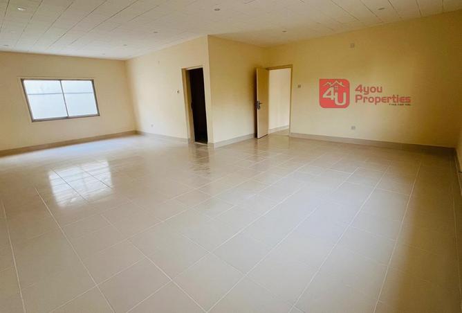 992009 - Property Image 3