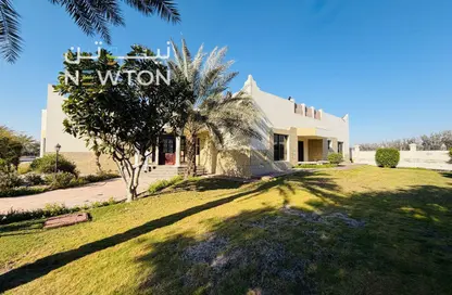 Compound - 4 Bedrooms - 4 Bathrooms for rent in Saar - Northern Governorate