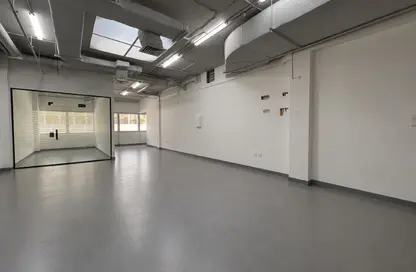 Office Space - Studio - 1 Bathroom for rent in Manama Downtown - Manama - Capital Governorate