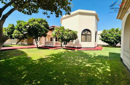Villa - 4 Bedrooms - 4 Bathrooms for rent in Janabiya - Northern Governorate