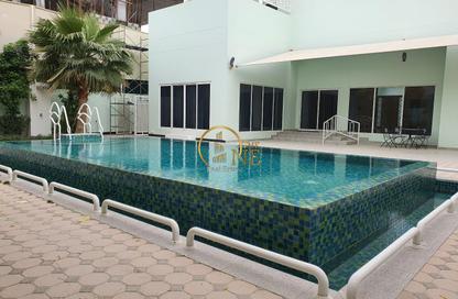 Villa - 4 - 6 for rent in Awali - Southern Governorate