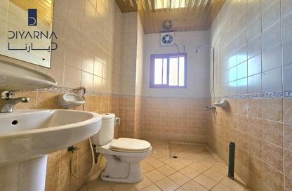Office Space - Studio - 2 Bathrooms for rent in Gufool - Manama - Capital Governorate