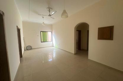 Apartment - 2 Bedrooms - 2 Bathrooms for rent in Janabiya - Northern Governorate
