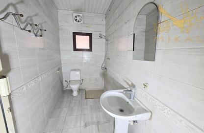 Apartment - 2 Bedrooms - 1 Bathroom for rent in Jidhafs - Northern Governorate Apartment - 2 Bedrooms - 1 Bathroom for rent in Jidhafs - Northern Governorate