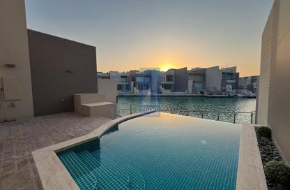 Villa - 3 - 5 for rent in Al Naseem - Diyar Al Muharraq - Muharraq Governorate