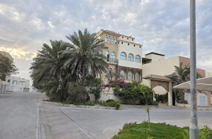 Villa - 7+ Bedrooms - 7+ Bathrooms for sale in Shakhura - Northern Governorate Villa - 7+ Bedrooms - 7+ Bathrooms for sale in Shakhura - Northern Governorate
