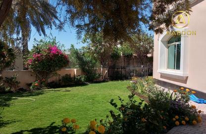 Villa - 4 Bedrooms - 5 Bathrooms for rent in Janabiya - Northern Governorate