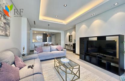 Apartment - 2 Bedrooms - 3 Bathrooms for rent in Seef - Capital Governorate