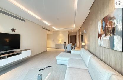 Apartment - 2 Bedrooms - 3 Bathrooms for rent in Al Juffair - Capital Governorate