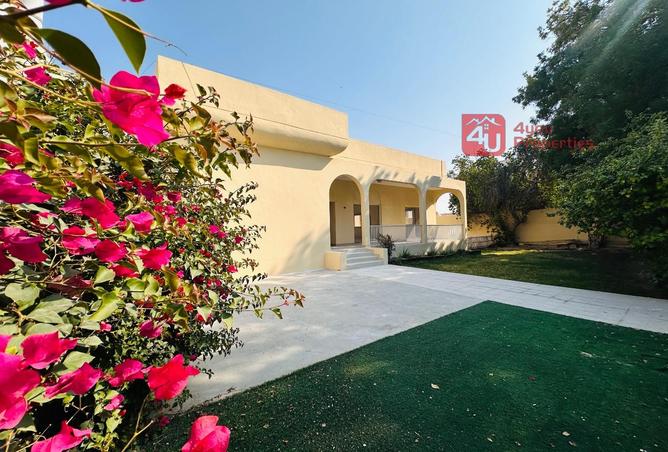 987922 - Property Main Image