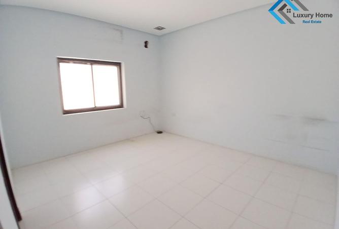 984693 - صورة العقار 2