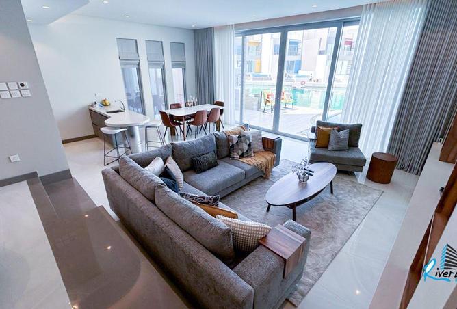 996392 - Property Image 2