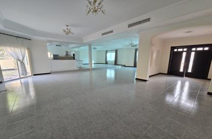 Villa - 4 Bedrooms - 4 Bathrooms for rent in Budaiya - Northern Governorate