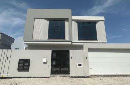 Villa - 5 Bedrooms - 7 Bathrooms for sale in Diyar Al Muharraq - Muharraq Governorate