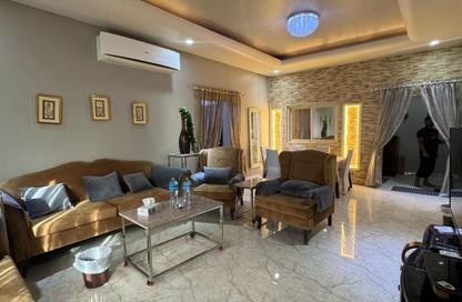Apartment - 4 Bedrooms - 3 Bathrooms for rent in Riffa - Southern Governorate