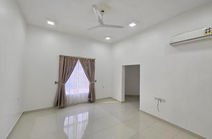 Apartment - 2 - 2 for rent in Shakhura - Northern Governorate