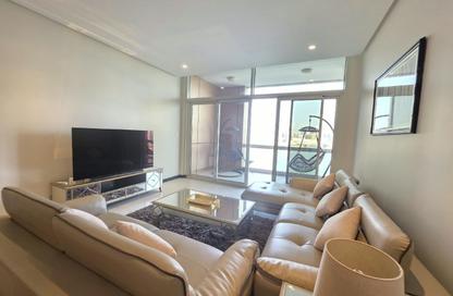 Apartment - 3 Bedrooms - 5 Bathrooms for rent in Reef Island - Capital Governorate