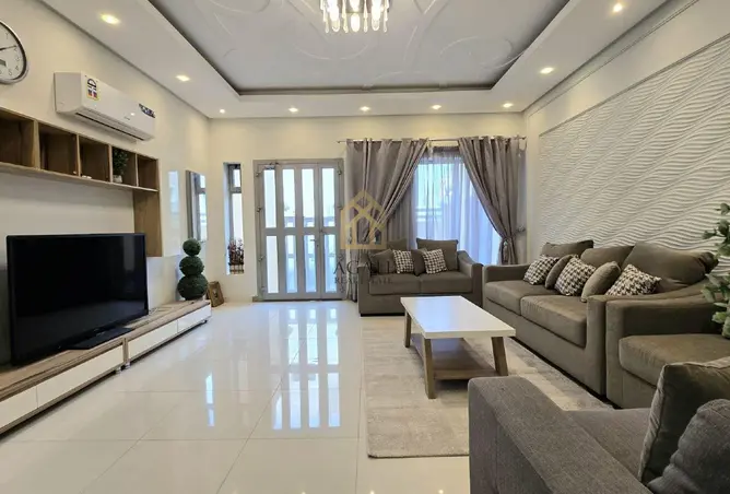 54205946 - Property Image 2