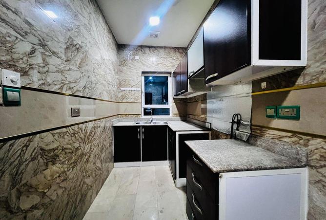 1001080 - Property Image 2