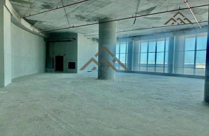Retail - Studio - 4 Bathrooms for rent in Diplomatic Area - Manama - Capital Governorate