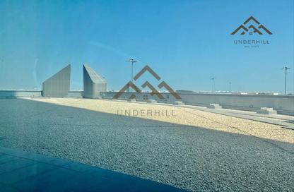 Retail - Studio - 4 Bathrooms for rent in Diplomatic Area - Manama - Capital Governorate