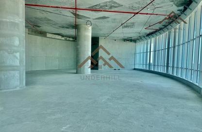 Retail - Studio - 4 Bathrooms for rent in Diplomatic Area - Manama - Capital Governorate