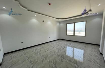 Office Space - 3 Bedrooms - 2 Bathrooms for rent in Hidd - Muharraq Governorate