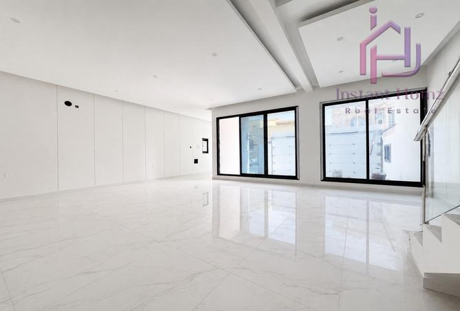 56097161 - Property Image 3