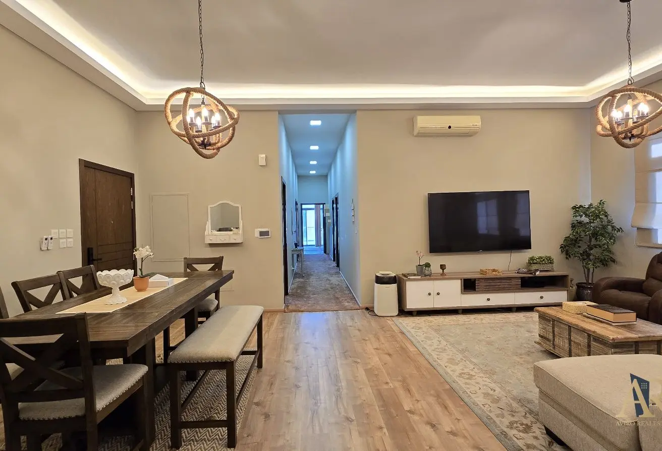 58053642 - Property Main Image