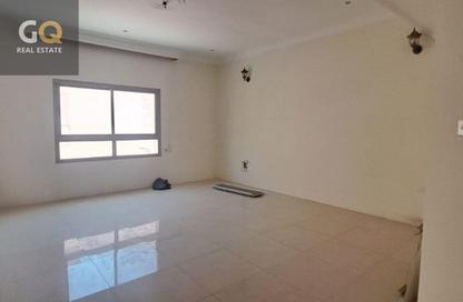 Villa - 4 Bedrooms - 5 Bathrooms for rent in Janabiya - Northern Governorate Villa - 4 Bedrooms - 5 Bathrooms for rent in Janabiya - Northern Governorate