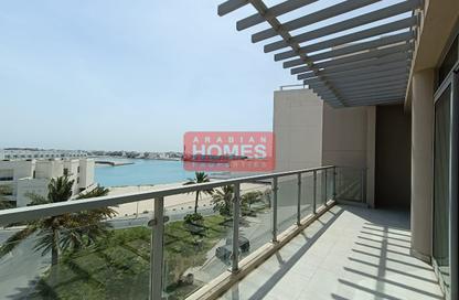 Apartment - 3 Bedrooms - 3 Bathrooms for rent in Amwaj Avenue - Amwaj Islands - Muharraq Governorate
