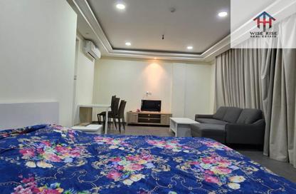 Apartment - Studio - 1 Bathroom for rent in Busaiteen - Muharraq Governorate
