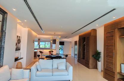 Apartment - 3 Bedrooms - 5 Bathrooms for rent in Reef Island - Capital Governorate