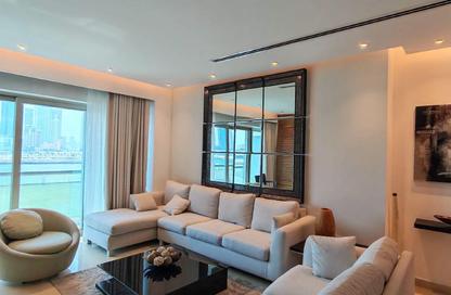 Apartment - 3 Bedrooms - 5 Bathrooms for rent in Reef Island - Capital Governorate Apartment - 3 Bedrooms - 5 Bathrooms for rent in Reef Island - Capital Governorate