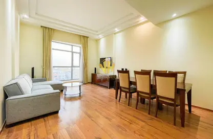 Apartment - 2 Bedrooms - 3 Bathrooms for rent in Um Al Hasam - Manama - Capital Governorate