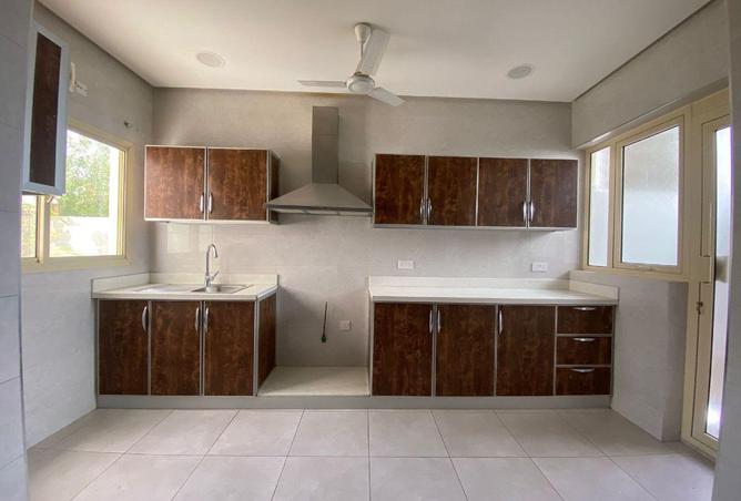 52829338 - Property Image 2