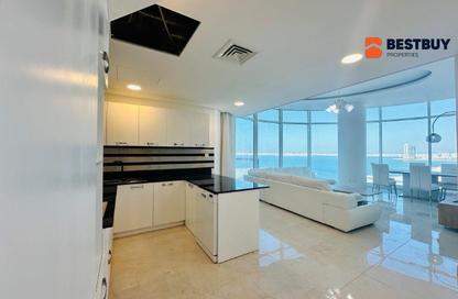 Apartment - 2 Bedrooms - 4 Bathrooms for rent in Al Juffair - Capital Governorate